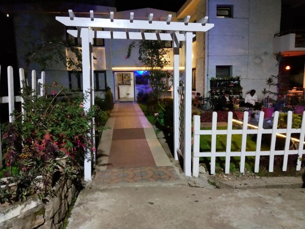 Hotel Seven Roads كوديكانال المظهر الخارجي الصورة