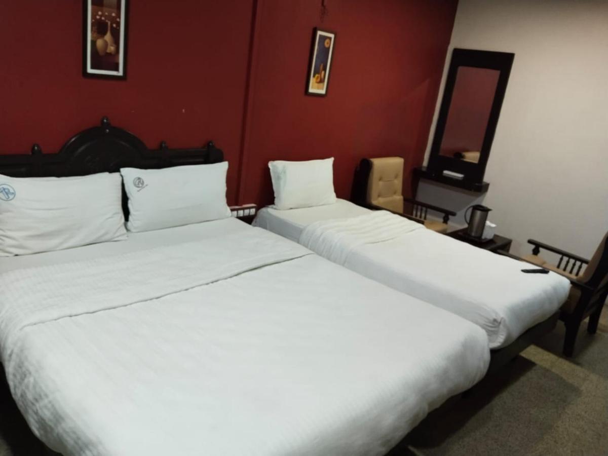 Hotel Seven Roads كوديكانال المظهر الخارجي الصورة